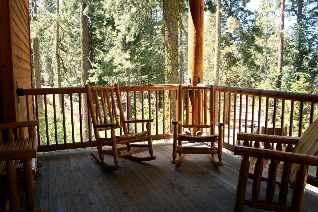 John Muir Lodge Hume Exterior photo